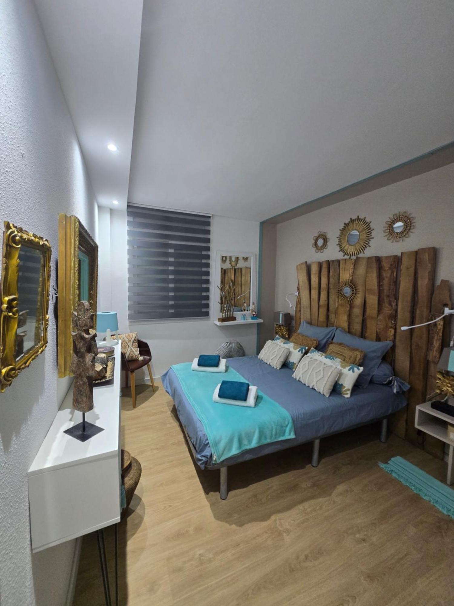 Superbe Appartement Avec Solarium Et Piscine Communautaire Roses Exterior foto